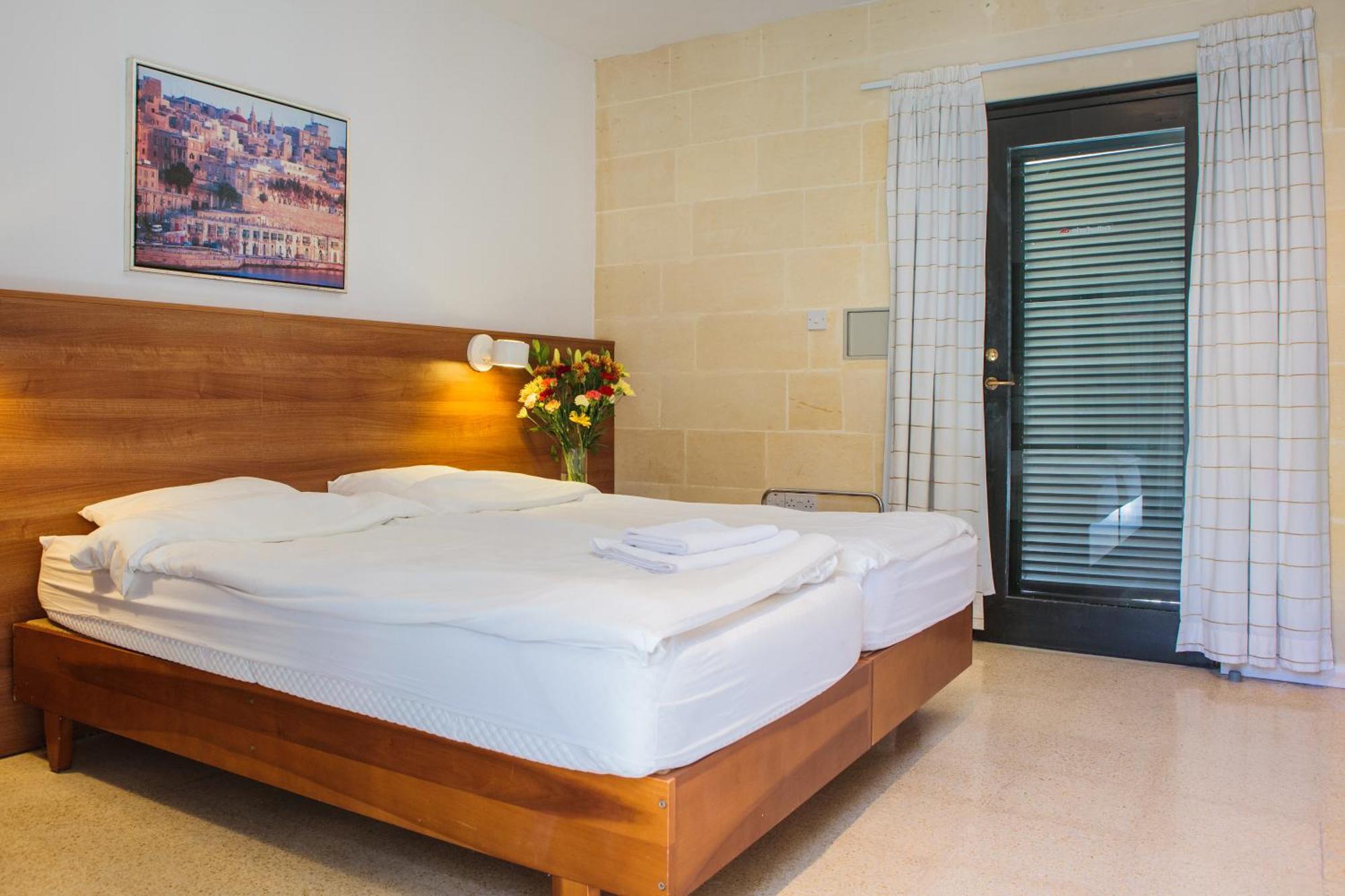 Mellieha Holiday Centre Kamer foto