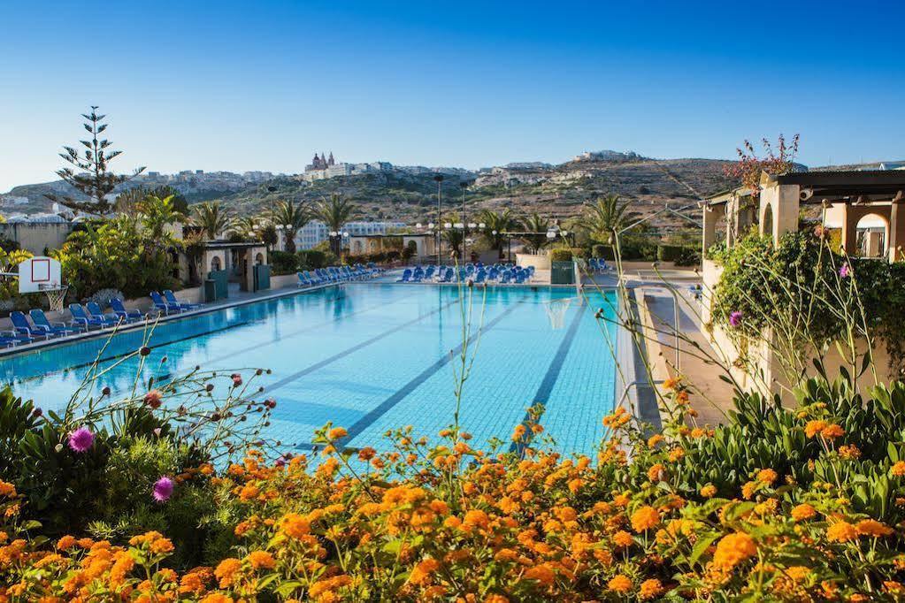 Mellieha Holiday Centre Buitenkant foto