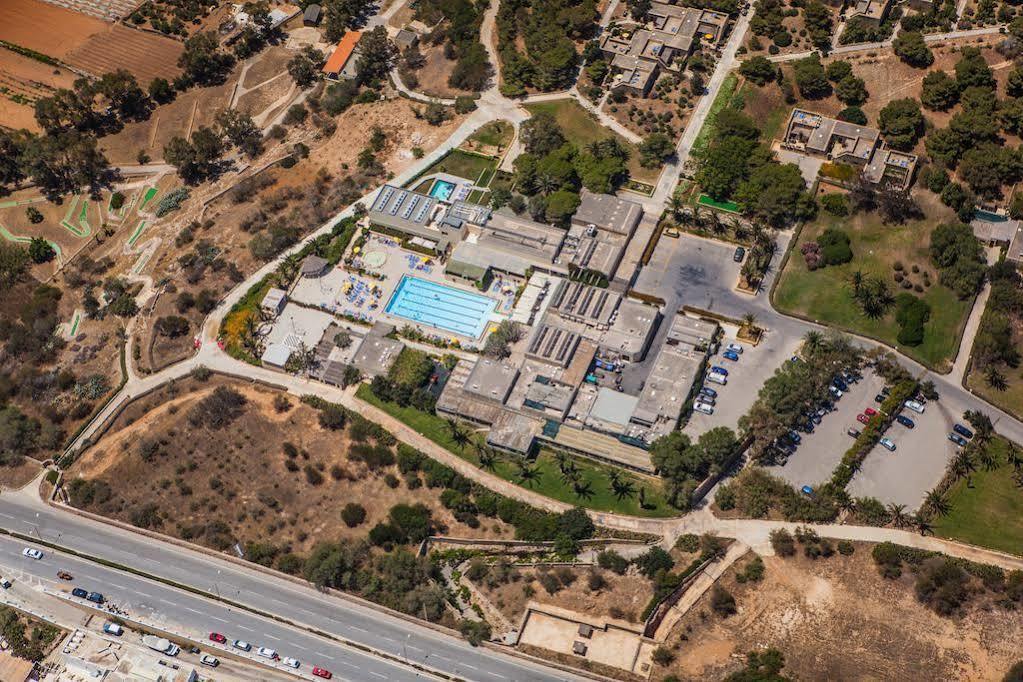 Mellieha Holiday Centre Buitenkant foto