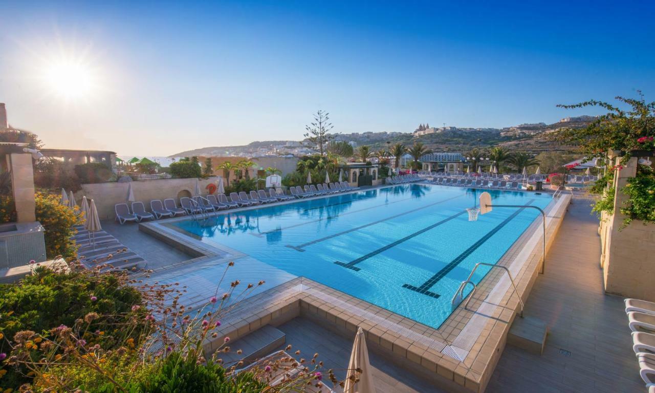 Mellieha Holiday Centre Buitenkant foto