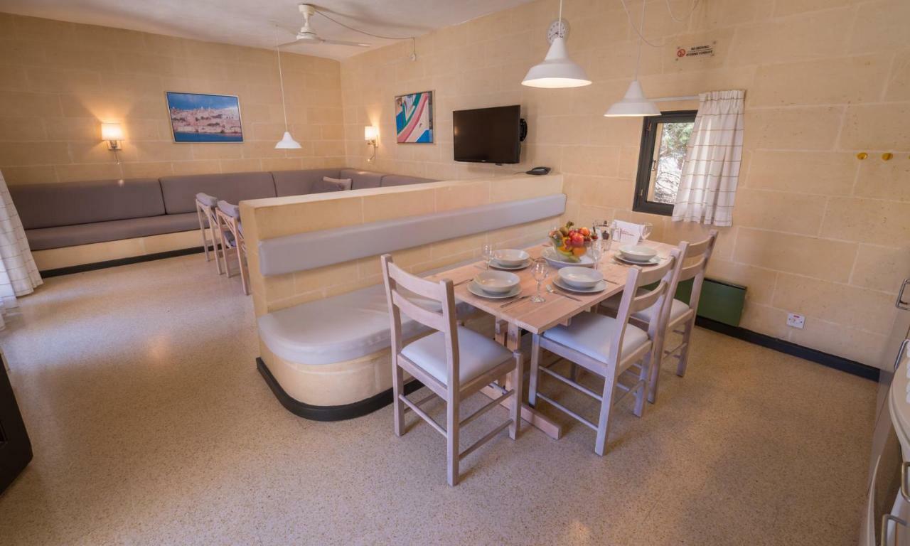 Mellieha Holiday Centre Buitenkant foto